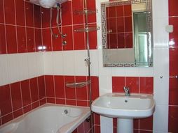 Bathroom Nr. 1